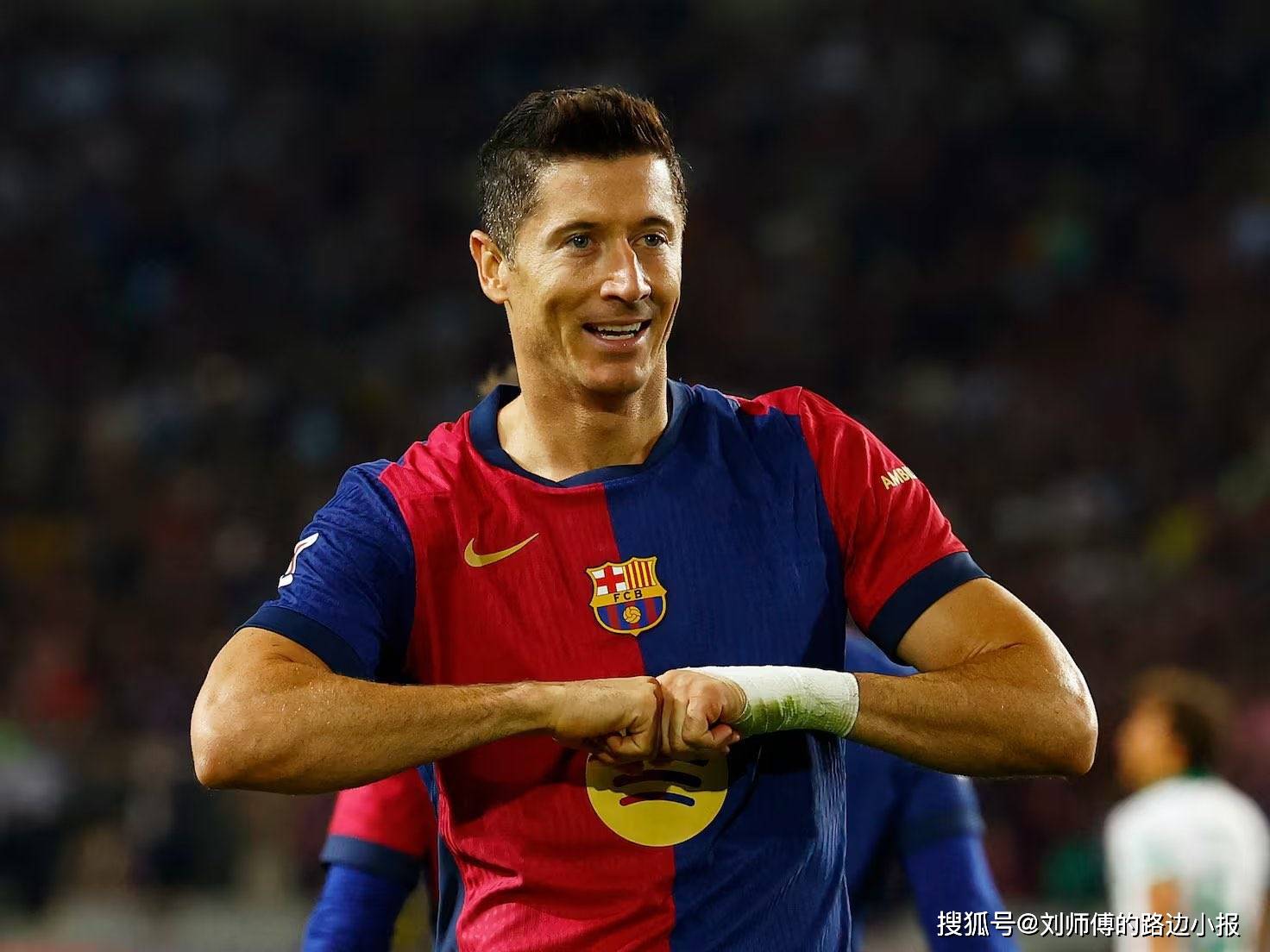 莱万多夫斯基官方宣布领先优势明显新规，塞尔维亚队引发争议！